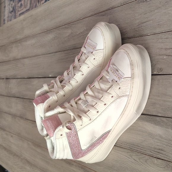 NWT Skechers Selene Subtle Glitter Mall of America® Size Women's 9 - Picture 7 of 14